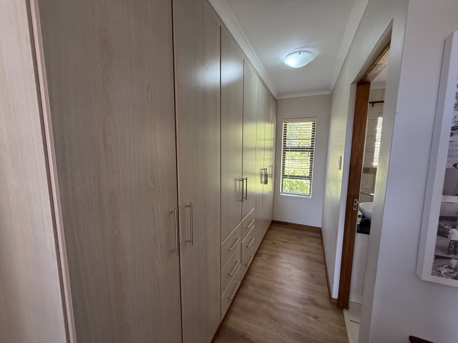 4 Bedroom Property for Sale in Monte Christo Western Cape